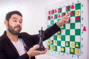 Curso online de xadrez para crianças - Nicolau Leitão